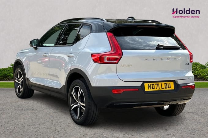 2024 Volvo Xc40