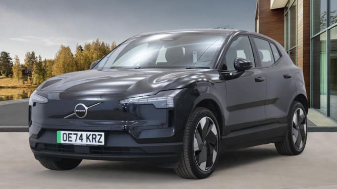 2025 Volvo Ex30