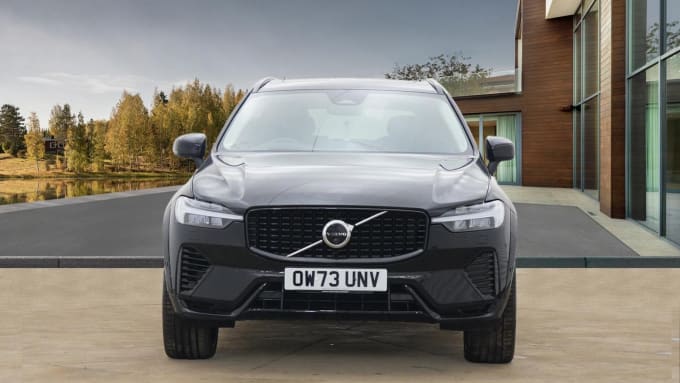 2025 Volvo Xc60