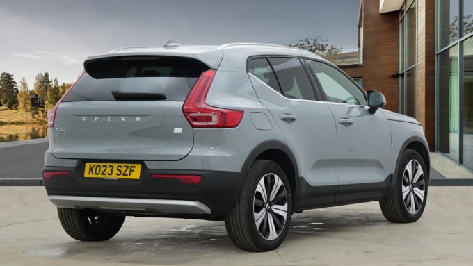 2024 Volvo Xc40