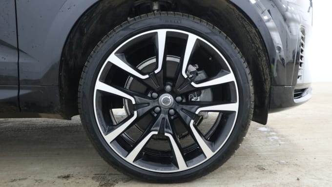 2025 Volvo Xc60