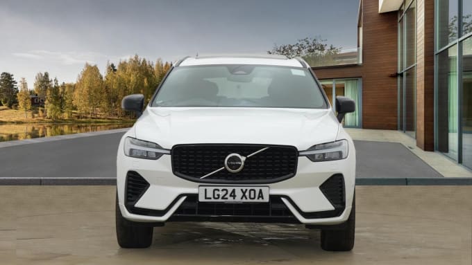 2025 Volvo Xc60