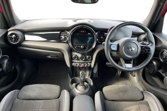 2025 Mini Hatch