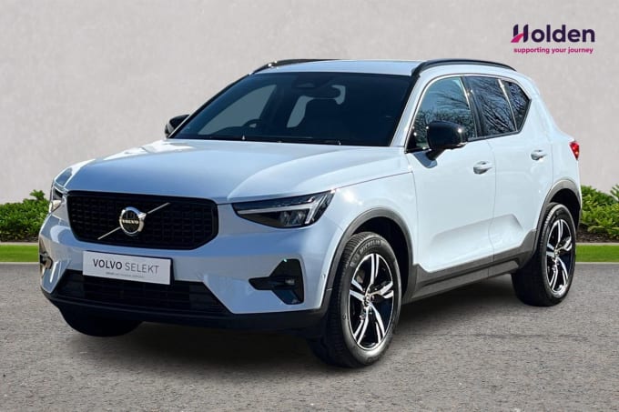 2025 Volvo Xc40