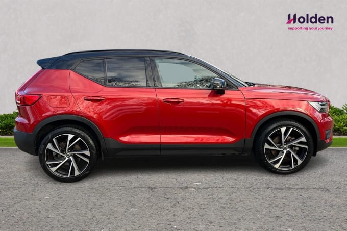 2024 Volvo Xc40