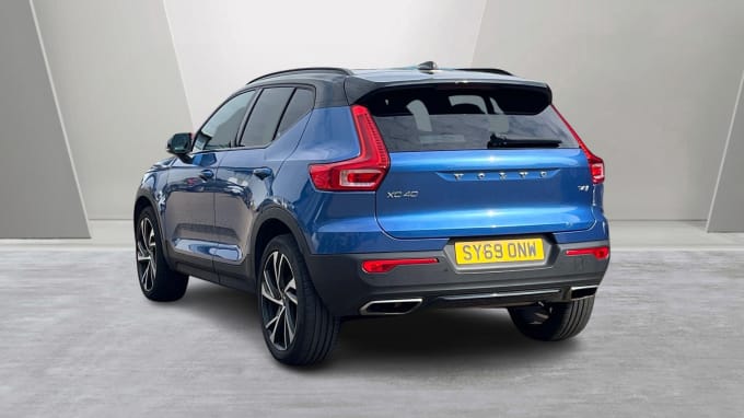 2024 Volvo Xc40