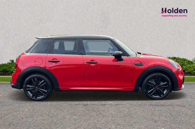 2025 Mini Hatch