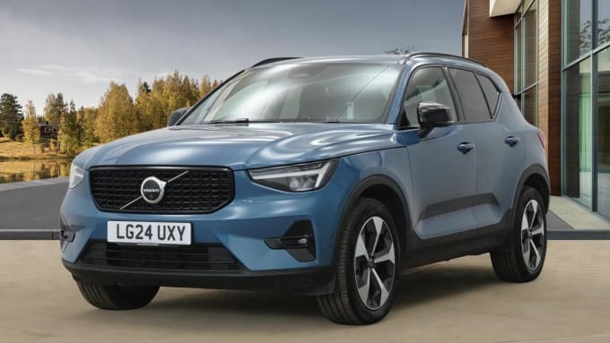 2024 Volvo Xc40