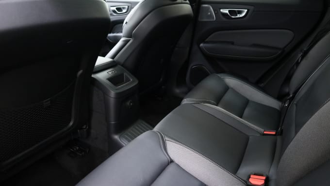 2025 Volvo Xc60