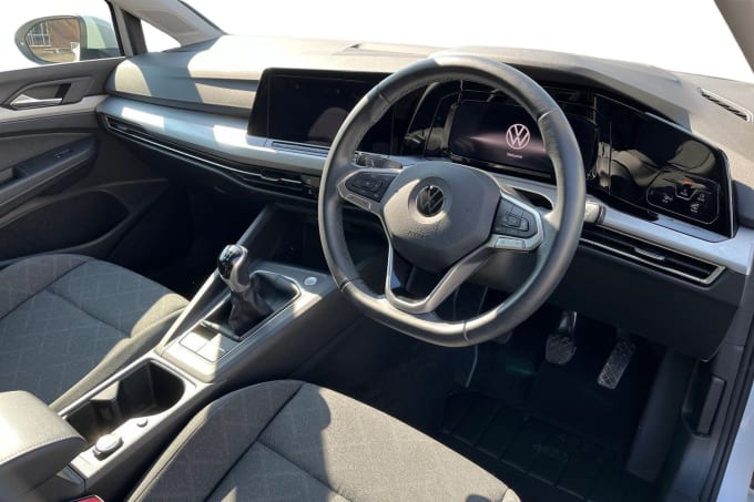 2025 Volkswagen Golf
