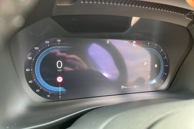 2025 Volvo Xc40