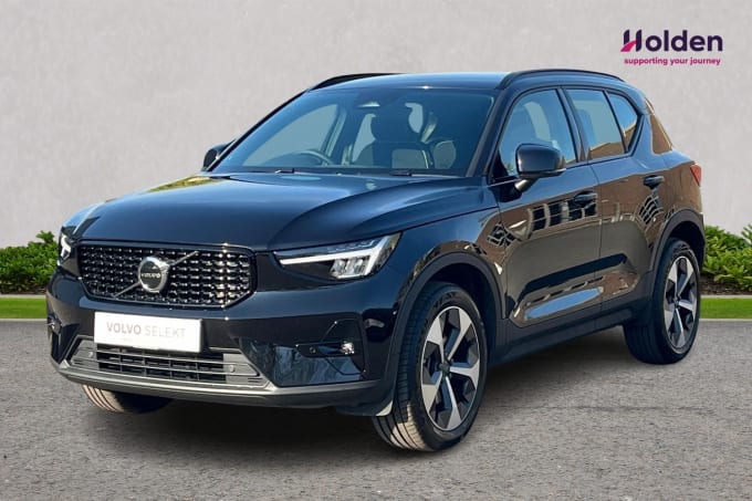 2025 Volvo Xc40
