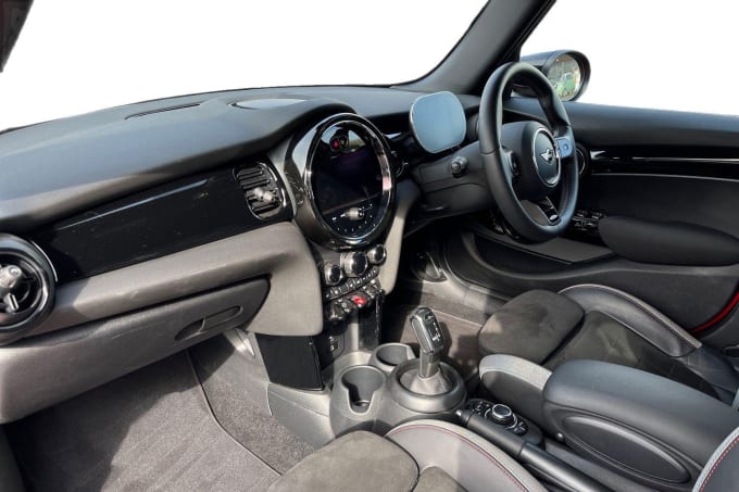 2025 Mini Hatch