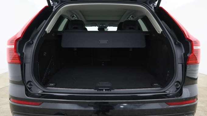 2025 Volvo Xc60