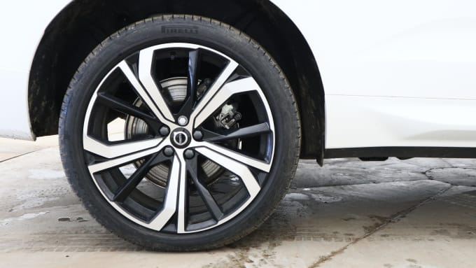 2025 Volvo Xc60