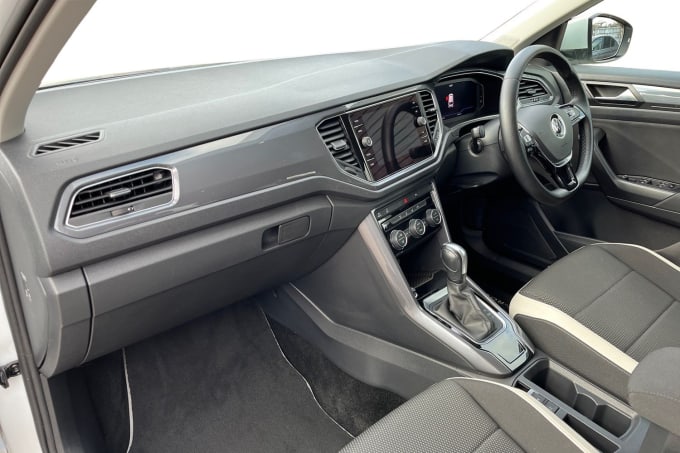 2025 Volkswagen T-roc
