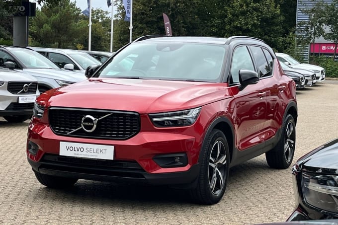 2024 Volvo Xc40