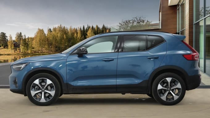 2024 Volvo Xc40