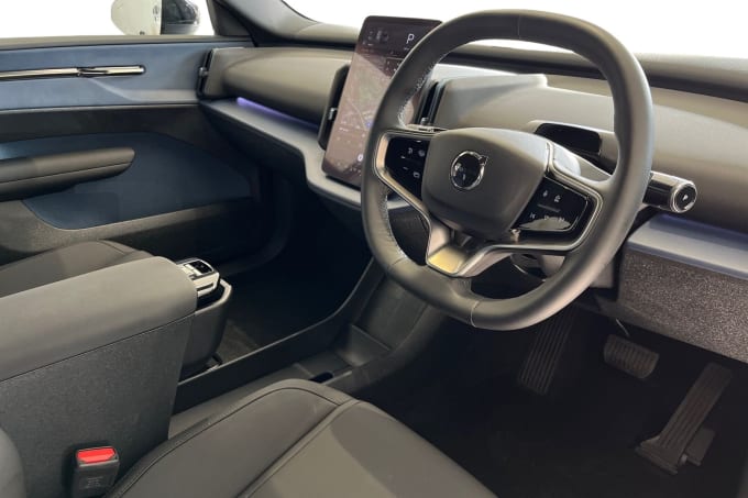 2025 Volvo Ex30