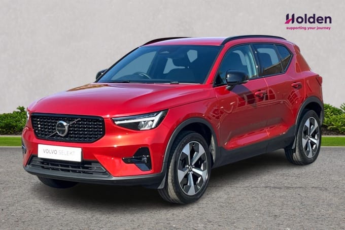 2025 Volvo Xc40