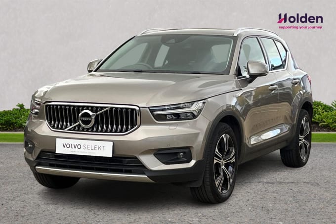 2024 Volvo Xc40