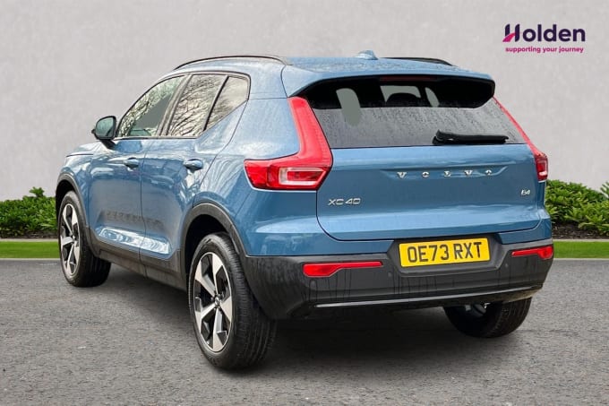 2025 Volvo Xc40