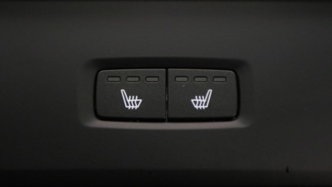2025 Volvo Xc60