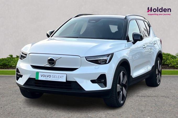 2025 Volvo Xc40