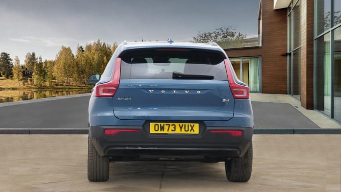 2025 Volvo Xc40