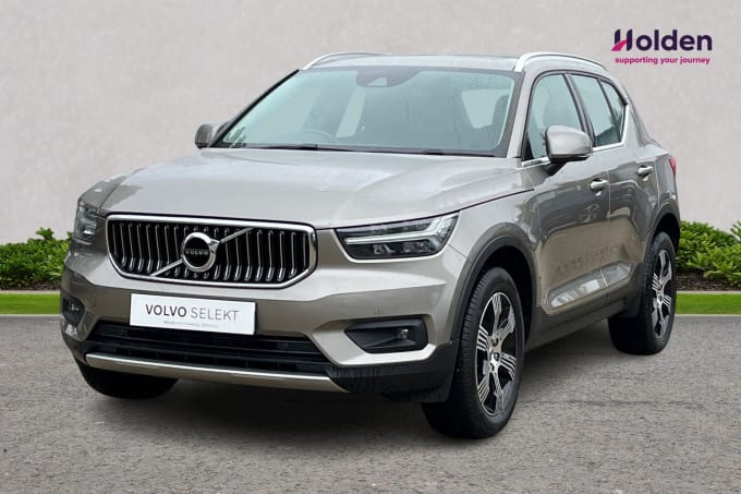 2024 Volvo Xc40