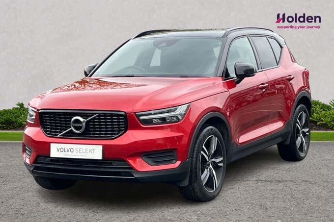 2025 Volvo Xc40