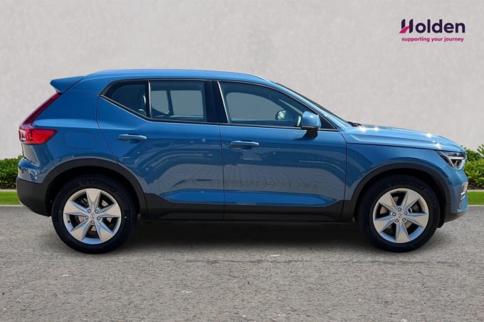 2024 Volvo Xc40