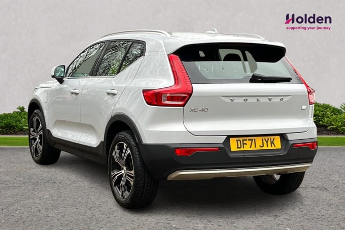 2025 Volvo Xc40