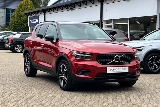 2024 Volvo Xc40