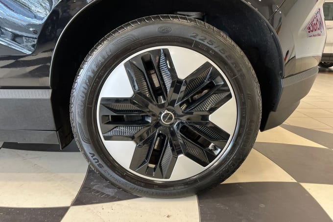 2025 Volvo Ex30