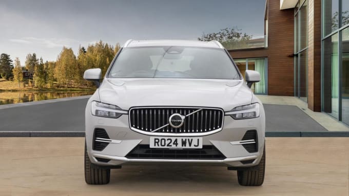 2025 Volvo Xc60
