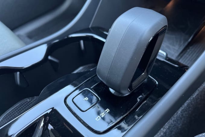 2025 Volvo Xc40