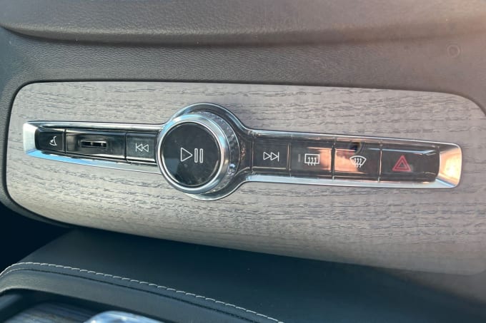 2025 Volvo Xc90
