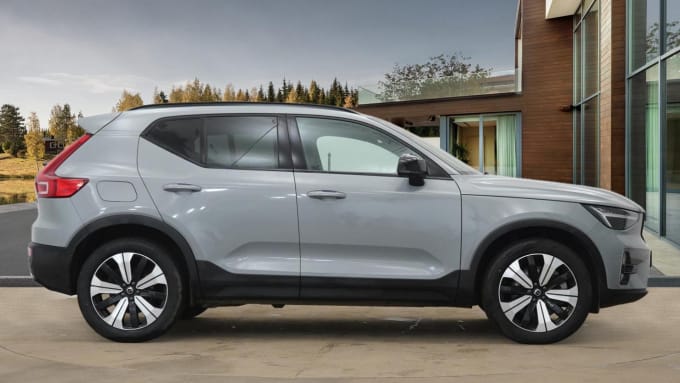 2024 Volvo Xc40