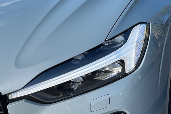 2025 Volvo Xc60