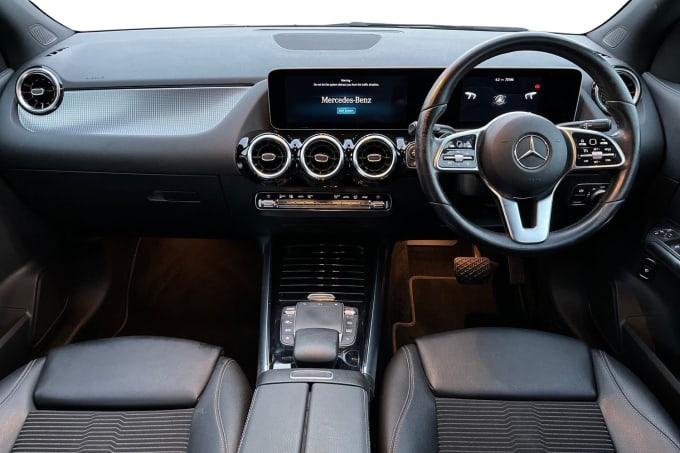 2025 Mercedes-benz Gla