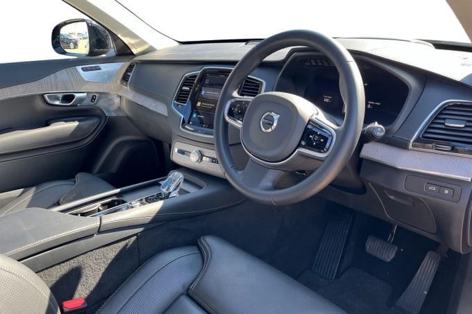 2025 Volvo Xc90