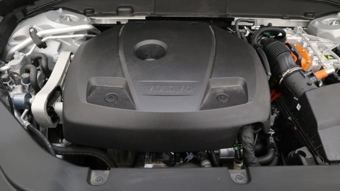 2025 Volvo Xc60