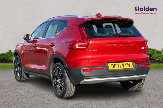 2025 Volvo Xc40