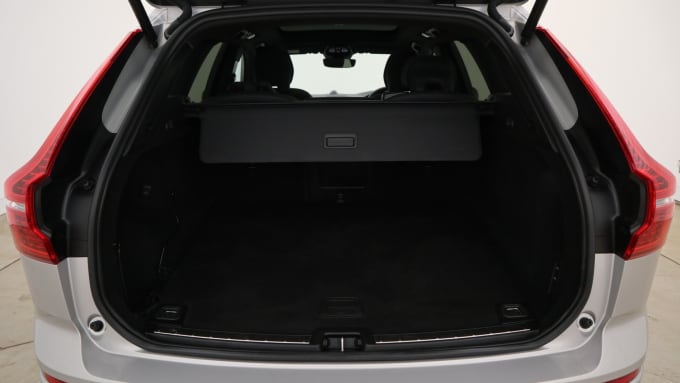 2025 Volvo Xc60