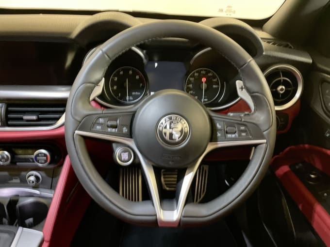 2024 Alfa Romeo Stelvio