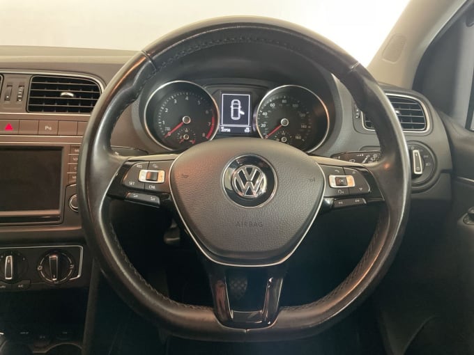 2017 Volkswagen Polo