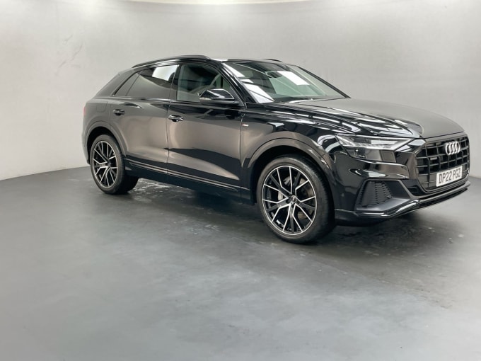 2022 Audi Q8