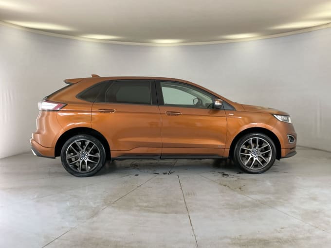 2025 Ford Edge