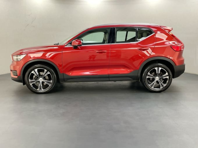 2024 Volvo Xc40